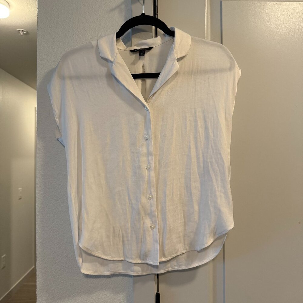 Banana Republic Blouse - Picture 1 of 4